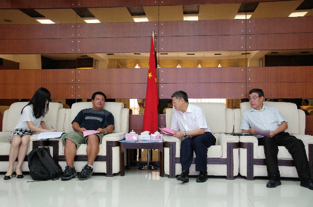 現(xiàn)場(chǎng)交流.JPG